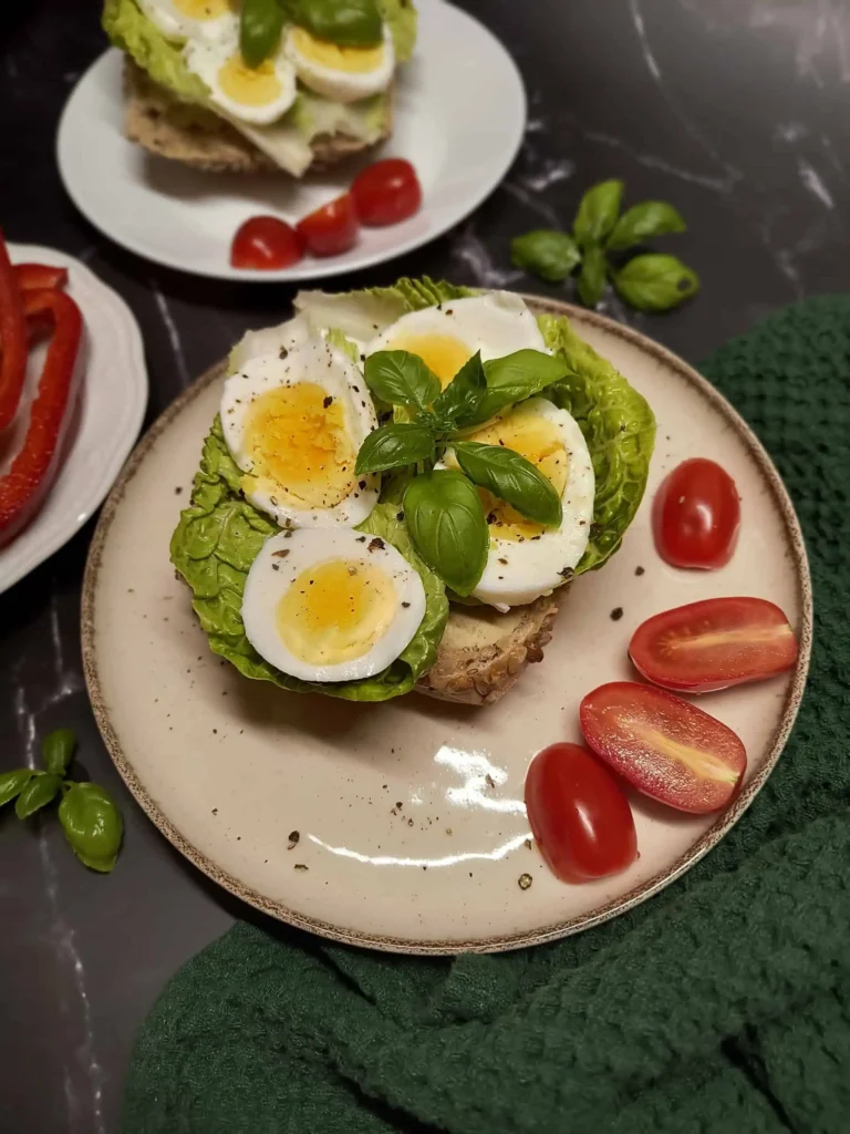 Kanapka z jajkiem - zdjęcie potrawy